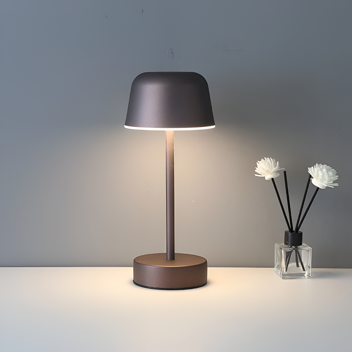 Lampe LED Sans Fil au Design - Retro-lampe de table-Olloret