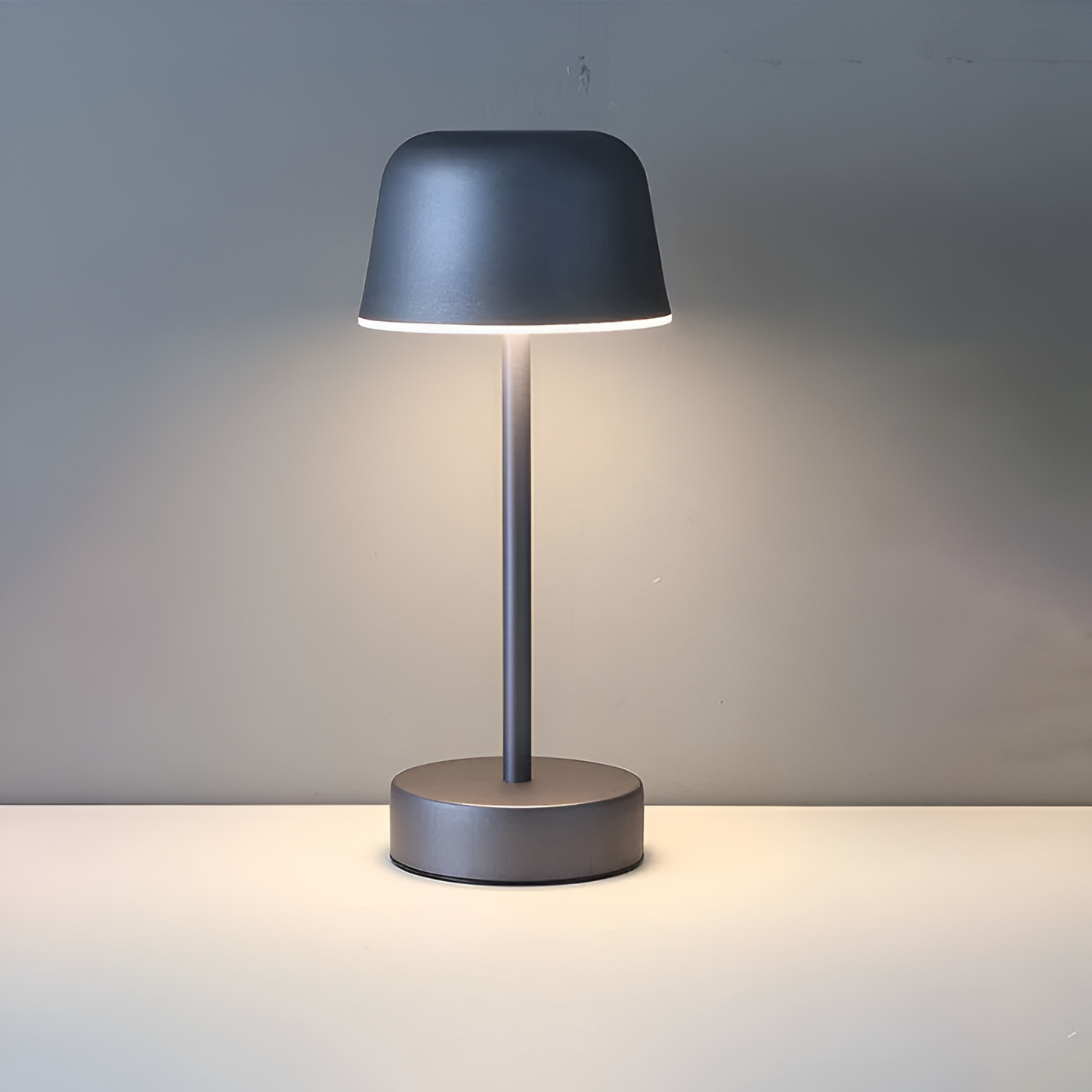 Lampe LED Sans Fil au Design - Retro-lampe de table-Olloret