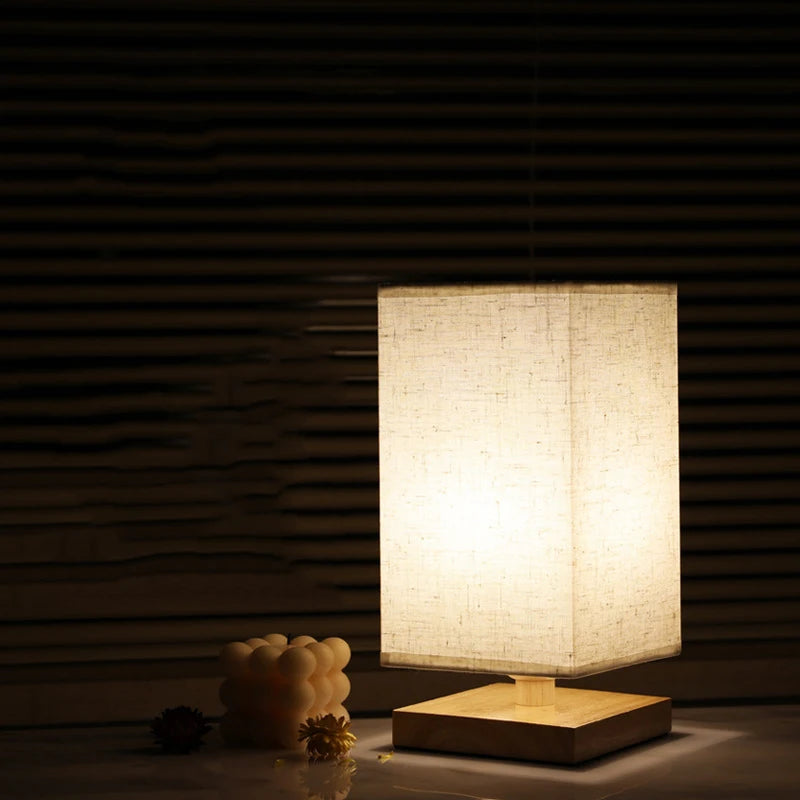Lampe de Chevet Vintage Élégante pour Chambre Chaleureuse – Astra-Lampe de chevet-Olloret