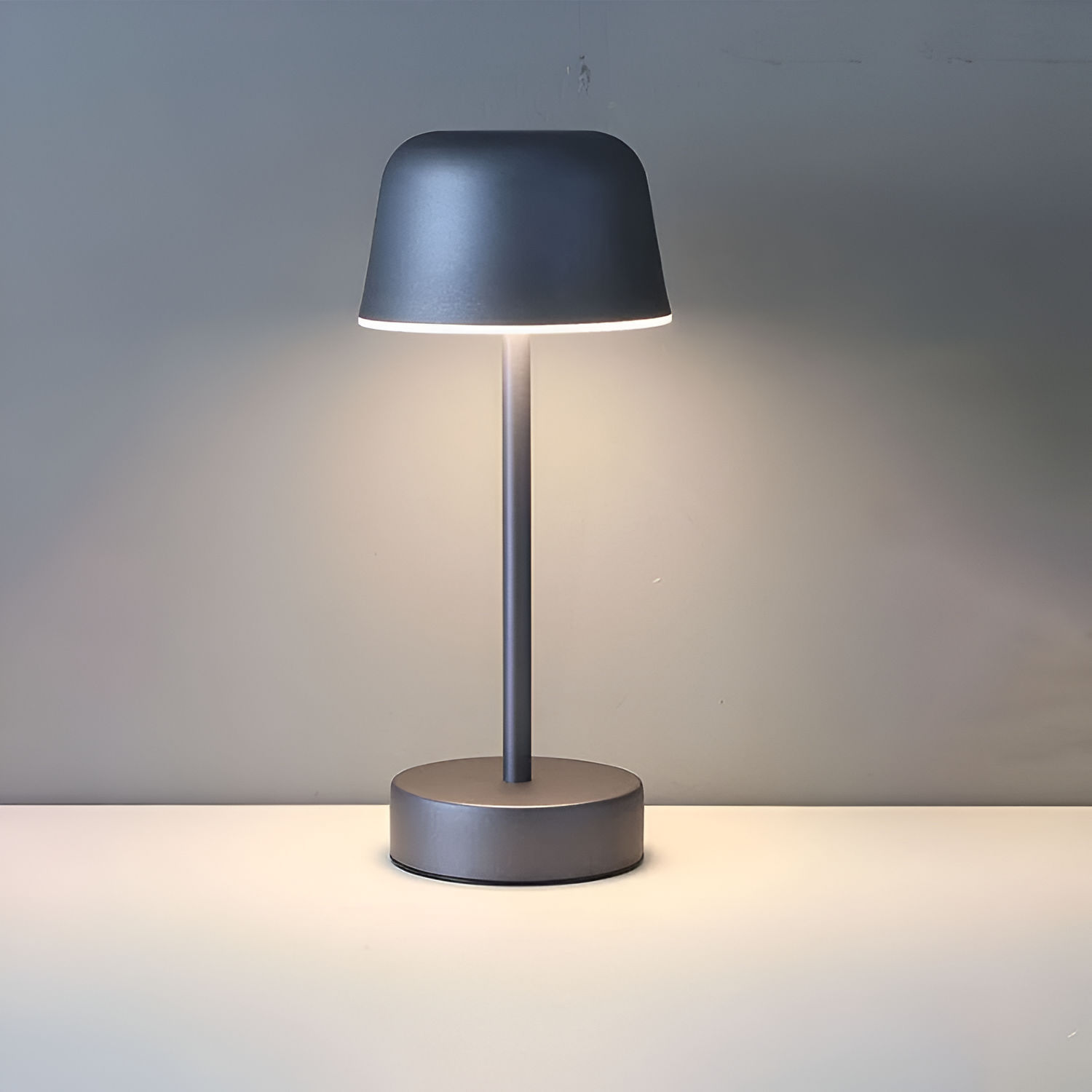 Lampe LED Sans Fil au Design - Retro-lampe de table-Olloret